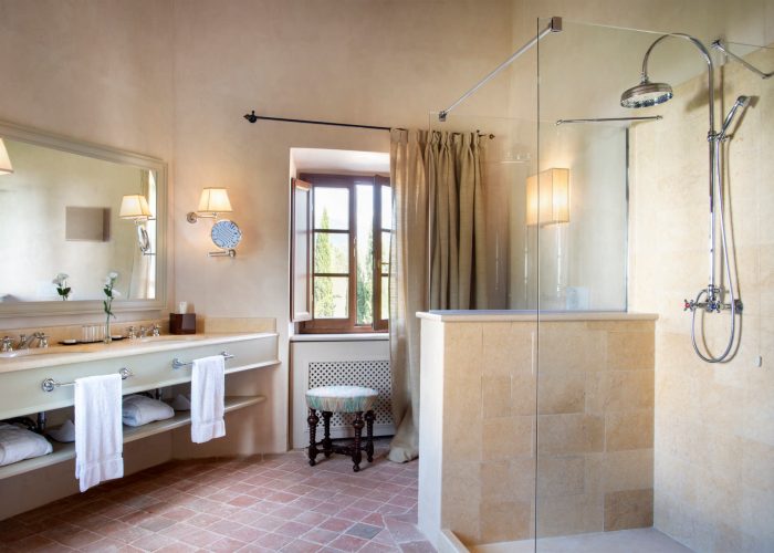 Viesca Toscana Pian Rinaldi Deluxe Suite tenuta firenze relax holiday Florence italy travel hotel 2