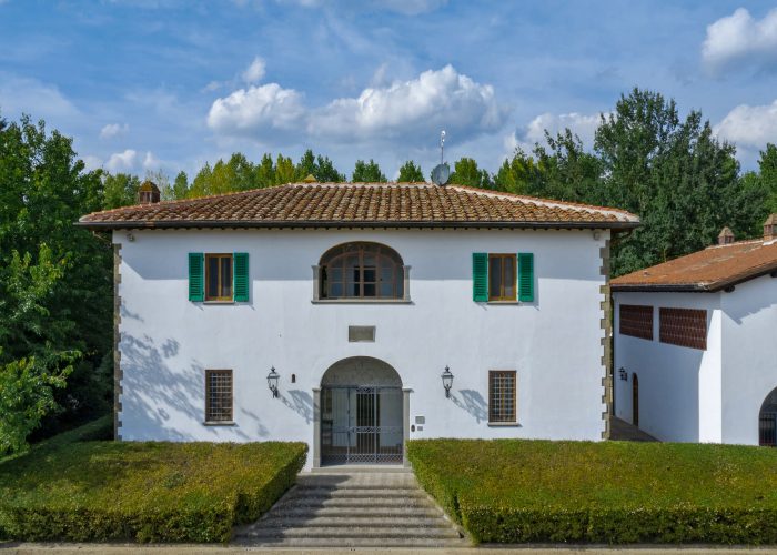 Villa Acciaioli Viesca Toscana tenuta firenze relax holiday Florence italy 4